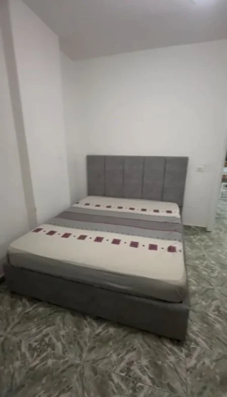 Tirane, jepet me qera apartament 2+1+Ballkon Kati 7, 87 m² 550 € (Don bosko . te viva market)
