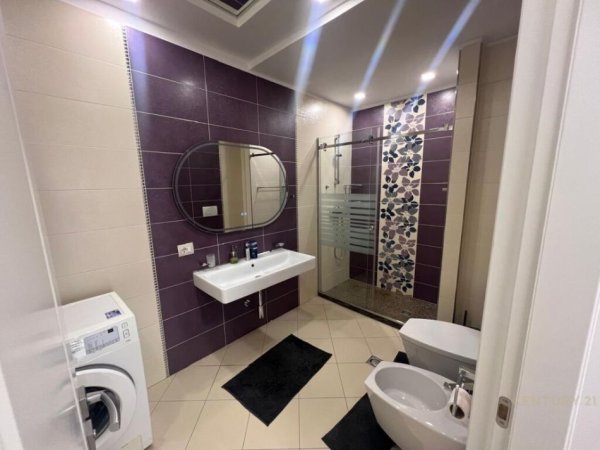Tirane, jap me qera apartament 2+1 , 115 m² 1.200 € (Rruga e Elbasanit)