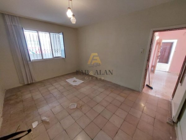 Tirane, shitet apartament 2+1 Kati 1, 95 m² 120.000 € (Ali Dem)