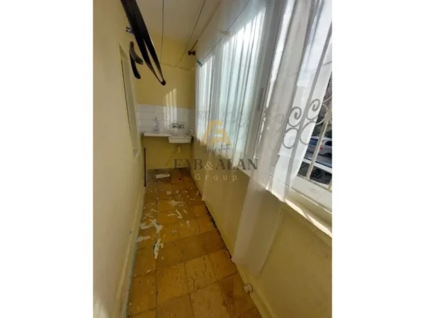 Tirane, shitet apartament 2+1 Kati 1, 95 m² 120.000 € (Ali Dem)