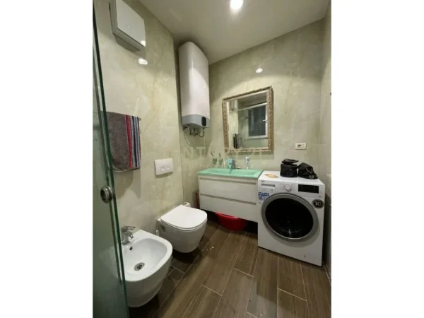 Tirane, shes apartament 3+1+Aneks+Ballkon Kati 7, 124 m² 245.000 € (Hipoteka)