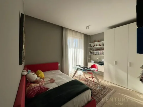 Tirane, shes apartament+verande | Penthouse 3+1+Aneks+Ballkon Kati 8, 350 m² 650.000 € (Kodra e Diellit)