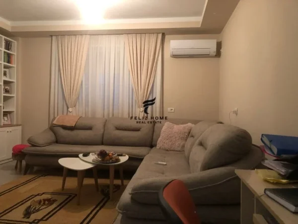 Tirane, shitet apartament 2+1+Ballkon Kati 2, 101 m² 150.000 € (FRESK)