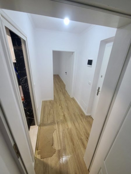 Tirane, shitet apartament 1+1+Aneks+Ballkon Kati 4, 55 m² 120.000 € (4 Deshmoret)