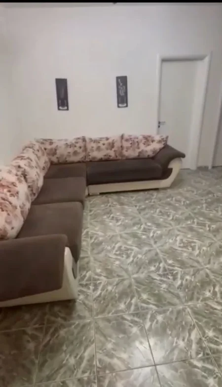 Tirane, jepet me qera apartament 2+1+Aneks+Ballkon Kati 7, 87 m² 550 € (don bosko)