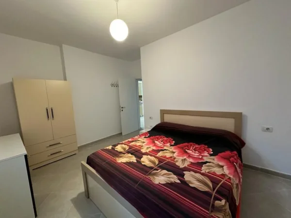 Tirane, jepet me qera apartament 2+1+Ballkon Kati 3, 100 m² 550 € (Kodra e Diellit , rr. Bill Klinton ( Kompleksi Nova))