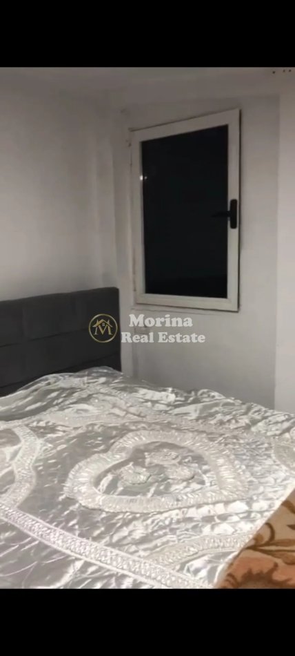Tirane, jepet me qera shtepi 1+1 Kati 1, 50 m² 300 € (QSUT)