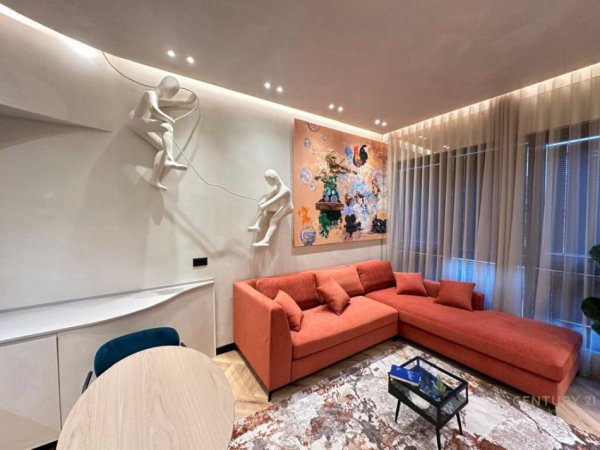 Tirane, jepet me qera apartament 1+1+Aneks+Ballkon Kati 6, 65 m² 1.000 € (Square 21)
