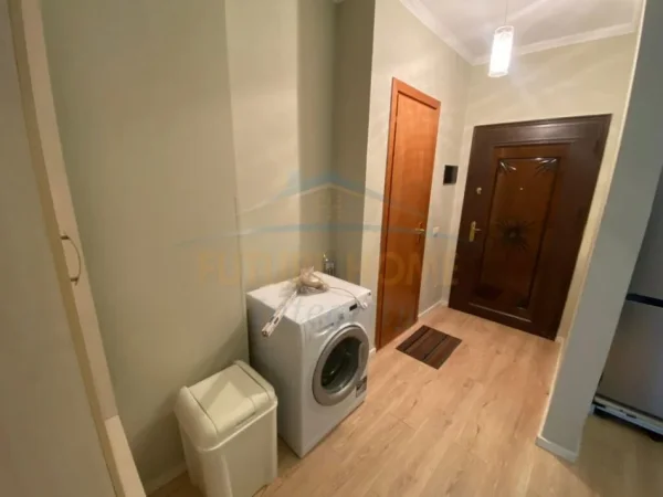 Tirane, jepet me qera apartament 1+1 Kati 3, 62 m² 500 € (Xhamia e Tabakeve Tirane)
