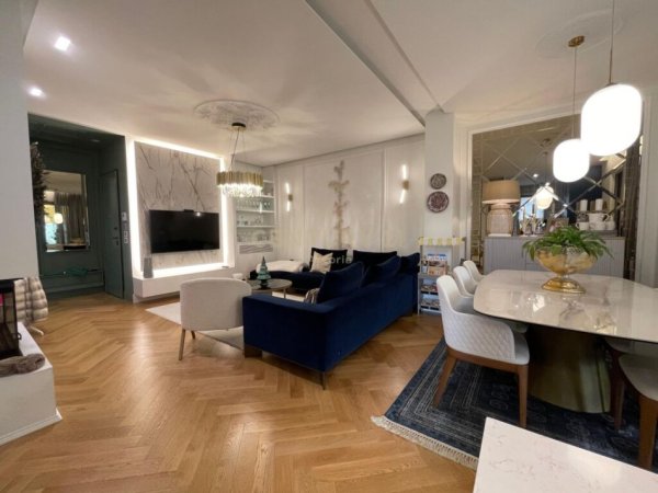 Tirane, shes apartament 2+1+Aneks+Ballkon Kati 1, 116 m² 530.000 € (PORTA E GJELBER)