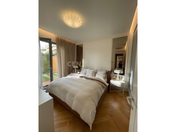 Tirane, shes apartament 2+1+Aneks+Ballkon Kati 1, 116 m² 530.000 € (PORTA E GJELBER)
