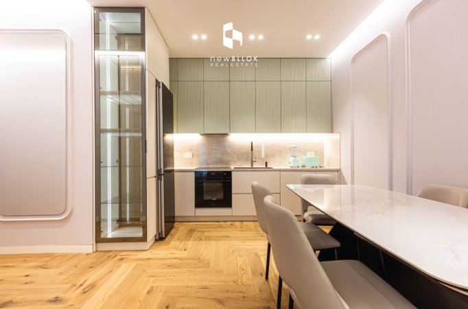 Golden Deluxe ⚜3+1+2wc & 2 Poste Parkimi ( 📍 Forest Residence - Liqeni i Thate ) Investim Premium, Cdo Gje ne Qese - Markat me te Mira ---- 2,200€ Neto ** Përfshirë 2 Poste Parkimi Në Çmim