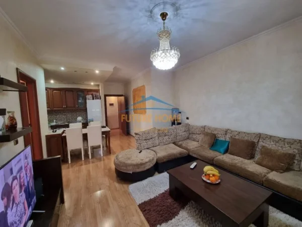 Tirane, shitet apartament 2+1 Kati 4, 101 m² 131.000 € (MISTO MAME PALLATET CABEJ)