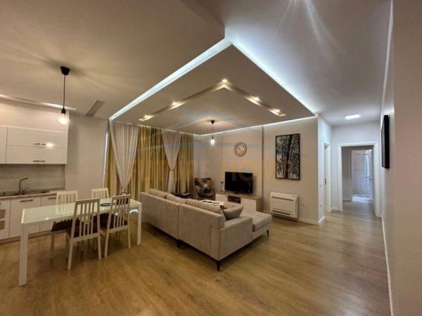 Tirane, shitet apartament 2+1+Aneks+Ballkon Kati 3, 115 m² 220.000 € (liqeni i thate)
