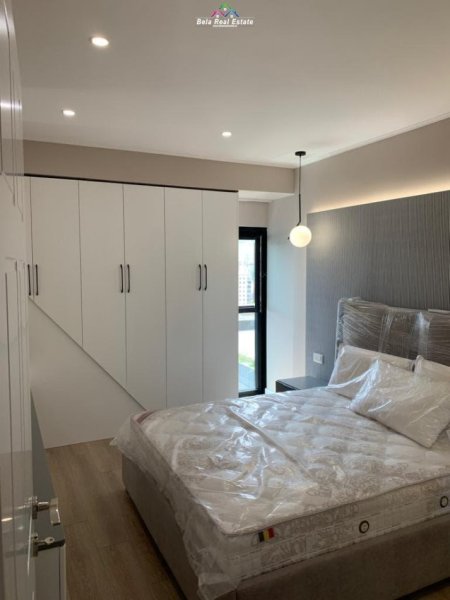 Tirane, jepet me qera apartament 1+1 Kati 11, 60 m² 700 € (rruga e kavajes)