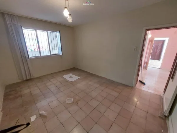 Tirane, shes apartament 2+1 Kati 1, 95 m² 120.000 € (ali demi)