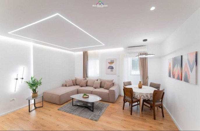Tirane, jepet me qera apartament 2+1 Kati 3, 80 m² 700 € (rruga e elbasanit)