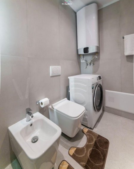 Tirane, jepet me qera apartament 2+1 Kati 3, 80 m² 700 € (rruga e elbasanit)