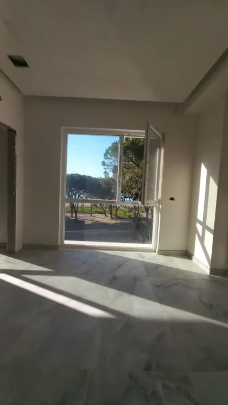 Durres, shitet apartament 2+1 Kati 2, 90 m² 235.000 € (Mali i Robit)