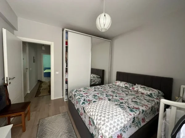 Tirane, shitet apartament 3+1+Ballkon Kati 2, 122 m² 215.000 € (Selite e Vjeter)