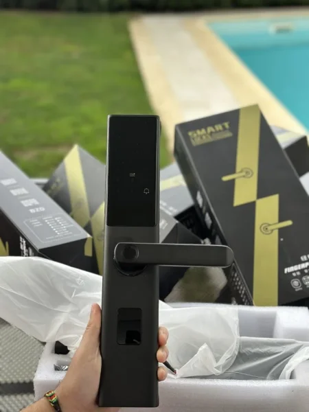 Tirane, shes BRAVA SMART, NEW