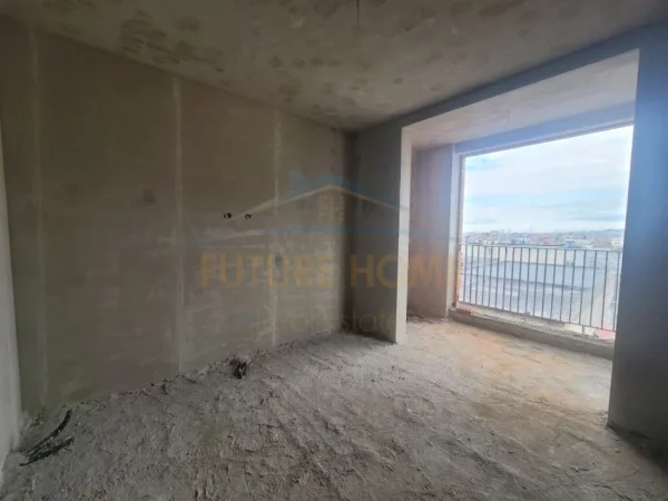 Tirane, shitet apartament 1+1+Ballkon Kati 3, 79 m² 107.000 € (Siri Kodra)