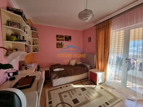 Tirane, shitet apartament 2+1+Ballkon Kati 4, 101 m² 131.000 € (MISTO MAME,YZBERISHT)