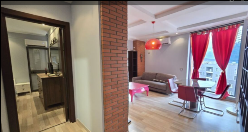 Tirane, jepet me qera apartament 2+1 Kati 10, 82 m² 850 € 