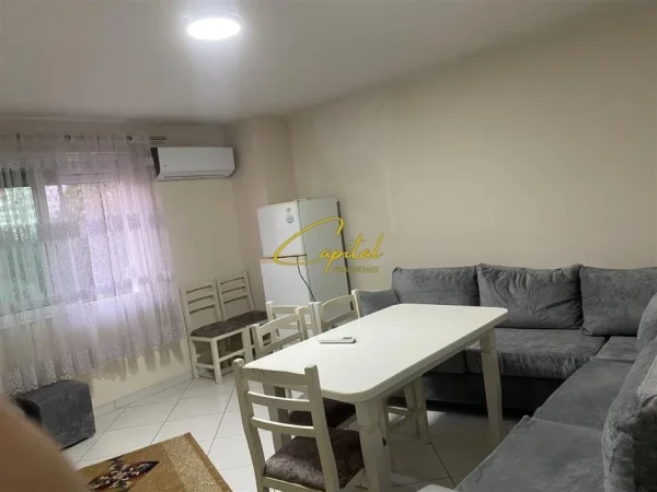 Tirane, jepet me qera apartament 2+1 Kati 3, 110 m² 700 € (DON BOSKO)