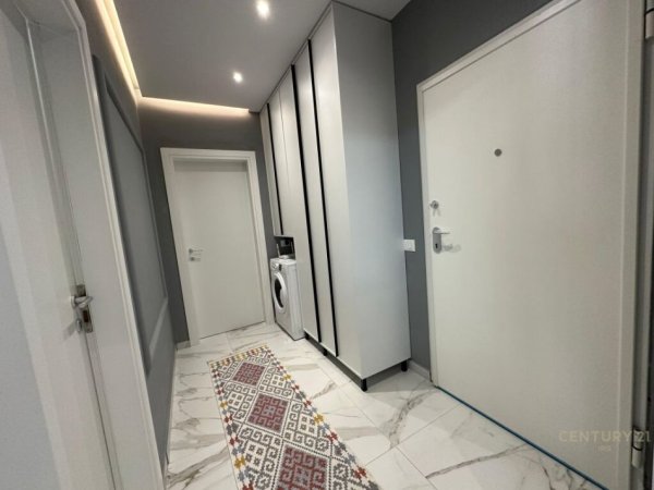 Tirane, jepet me qera apartament 1+1 Kati 5, 90 m² 850 € (rr5uga e bogdaneve)