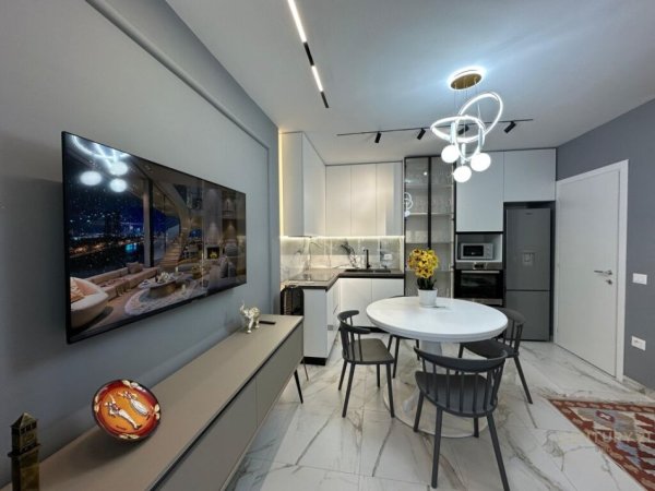 Tirane, jepet me qera apartament 1+1 Kati 5, 90 m² 850 € (rr5uga e bogdaneve)