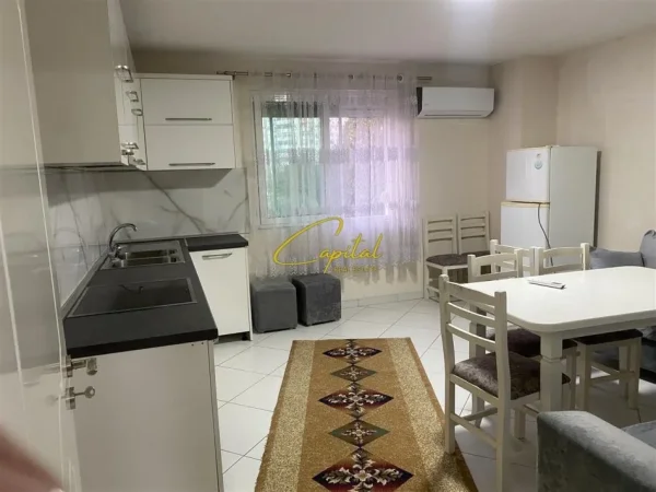 Tirane, jepet me qera apartament 2+1 Kati 3, 110 m² 700 € (DON BOSKO)