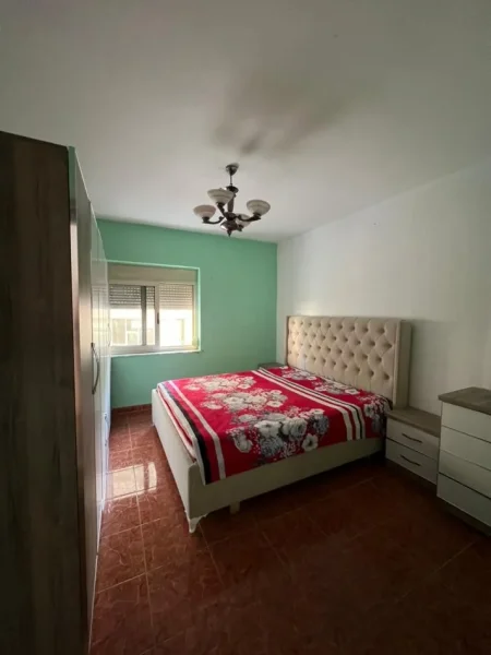 Durres, shitet apartament 3+1+Aneks+Ballkon Kati 3, 157 m² 125.000 € (Markata| Durres)