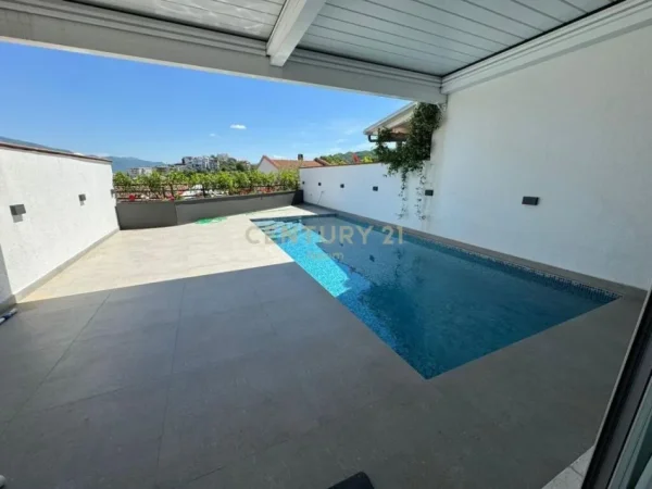 Tirane, shes Vile , 340 m² 880.000 € (Kodra e Diellit)