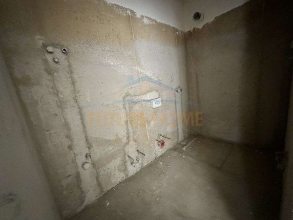 Tirane, shitet apartament 2+1 Kati 3, 90 m² 98600€ (UNIVERS CITY, QTU)