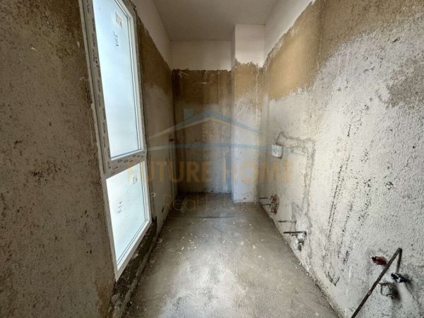Tirane, shitet apartament 2+1 Kati 3, 90 m² 98600€ (UNIVERS CITY, QTU)