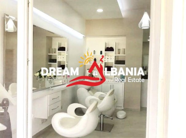 Tirane, jepet me qera ambjent biznesi Kati 2, 70 m² 500 € (kopshti botanik)