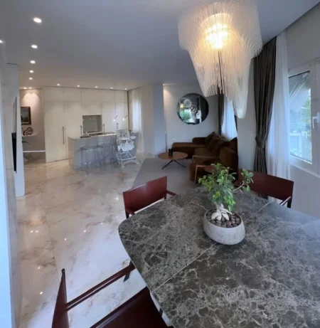 Tirane, shitet apartament 2+1 , 117 m² (Liqeni i Thate)