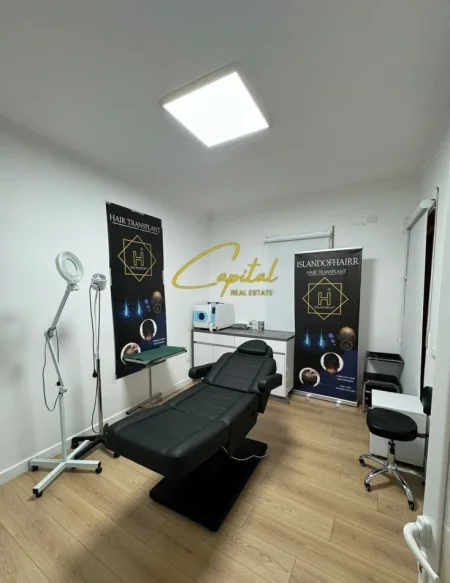 Tirane, jepet me qera ambjent biznesi Kati 2, 100 m² 1.500 € (LIQENI ARTIFICIAL)