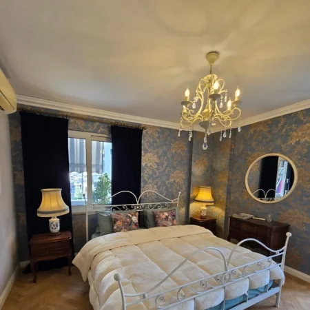 Tirane, shitet apartament 2+1 , 160 m² (Air Albania)