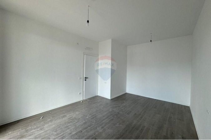Tirane, jepet me qera apartament 1+1 Kati 6, 93 m² 1.300 € (Kompleksi Dinamo)