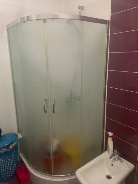 Tirane, jepet me qera apartament 1+1+Ballkon Kati 6, 73 m² 400 € (ASTIR)