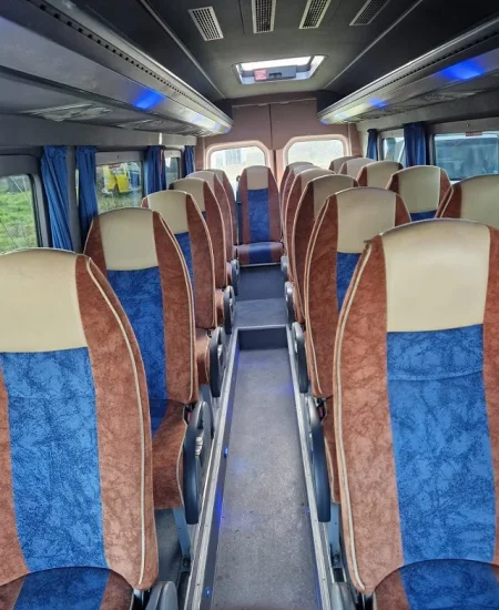 Mercedes 519 motorr 3000, i bardhë, 19+1 vende