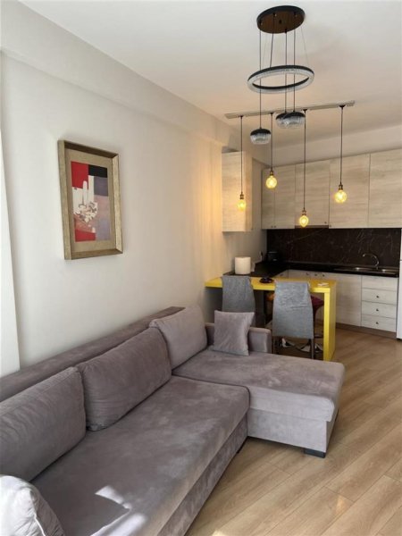 Tirane, apartament 1+1+Ballkon Kati 5, 55 m² (Rruga e Dibres , te kryqezimi i farmacise 10)