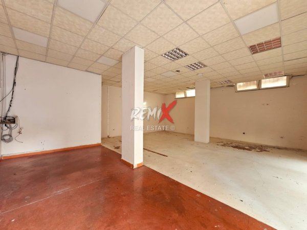 Durres, jepet me qera ambjent biznesi Kati 0, 180 m² 650 € 