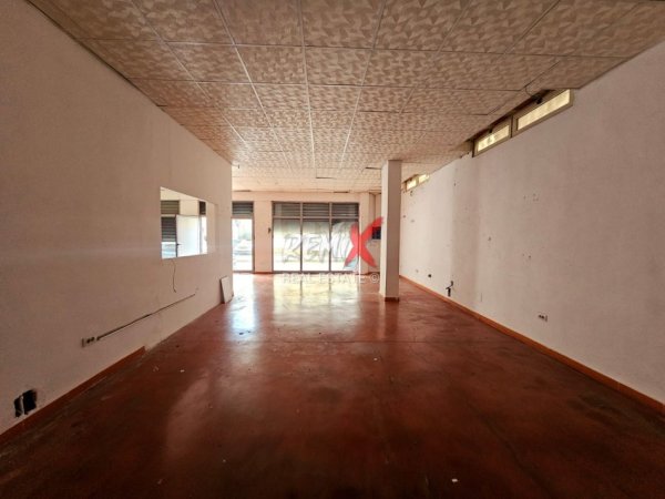 Durres, jepet me qera ambjent biznesi Kati 0, 180 m² 650 € 
