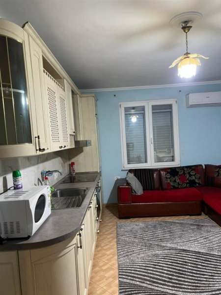 Tirane, apartament 2+1+Ballkon Kati 3, 85 m² (Myslym Shyr prane BKT)