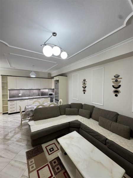 Tirane, qera  apartament 1+1+Ballkon Kati 6, 65 m² (, Komuna Parisit rruga Ibrahim Dervishi)