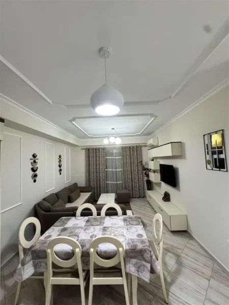 Tirane, qera  apartament 1+1+Ballkon Kati 6, 65 m² (, Komuna Parisit rruga Ibrahim Dervishi)