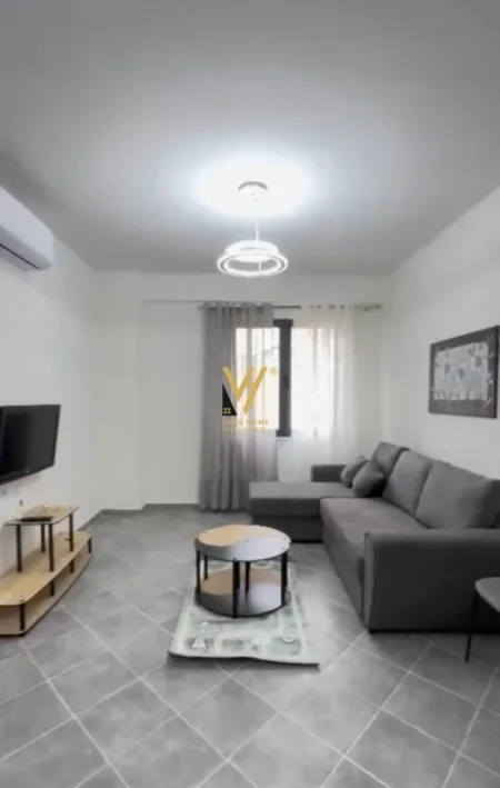 Tirane, jepet me qera apartament 2+1+Ballkon Kati 1, 90 m² 700 € (DON BOSKO)
